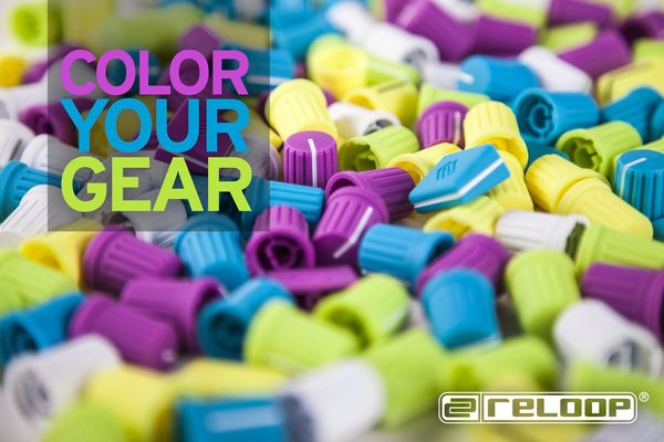 Color your gear!